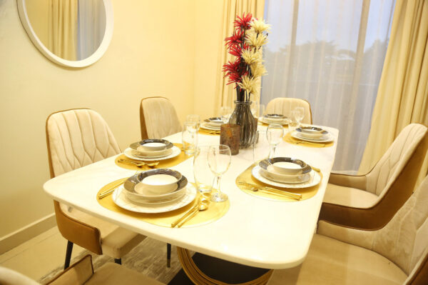 1020 Set - Image 2