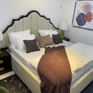 Royale Bed Set