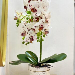 White Nordic Vase and Flower – SM0032D